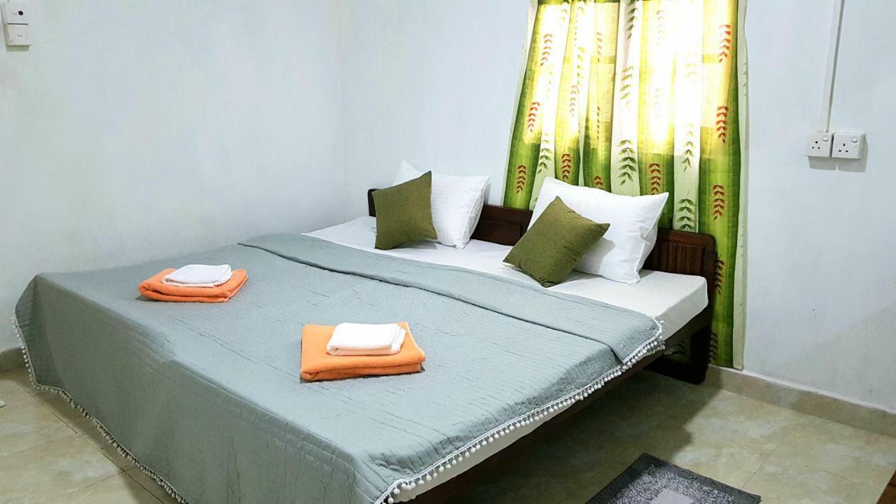 Nimal'S Home Anuradhapura Zimmer foto
